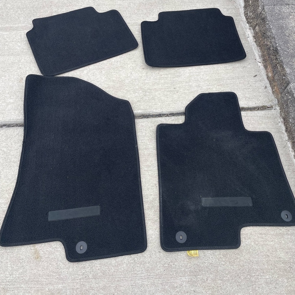 Kia K5 carpet floor mats